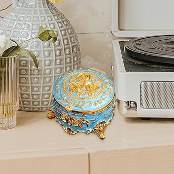 Cartier お皿　小物入れ 陶器製 金色装飾 Cartier お皿 小物入れ 陶器製 金色装飾 楽天市場】真鍮風